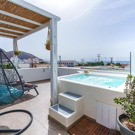 Santorossa Luxury Villas Emporio  Bagian luar foto