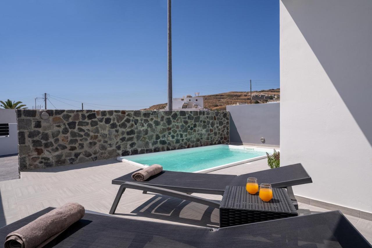 Santorossa Luxury Villas Emporio  Bagian luar foto