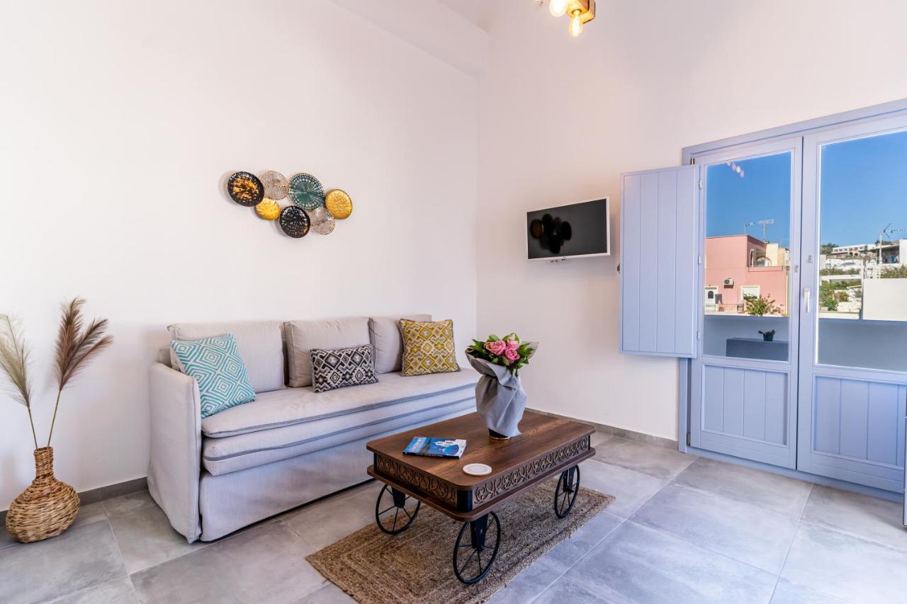 Santorossa Luxury Villas Emporio  Bagian luar foto