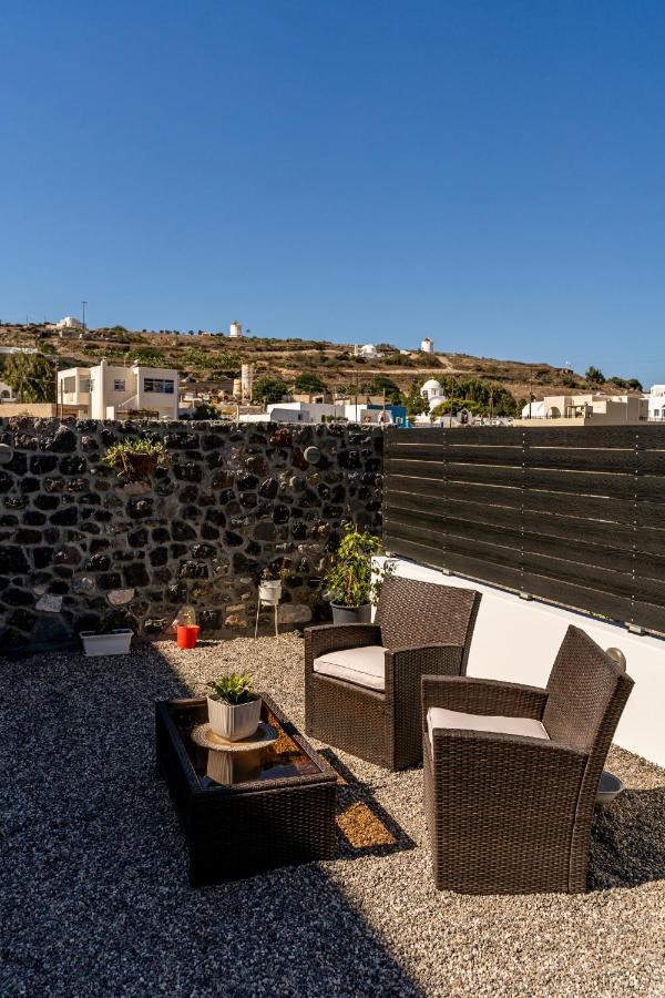 Santorossa Luxury Villas Emporio  Bagian luar foto