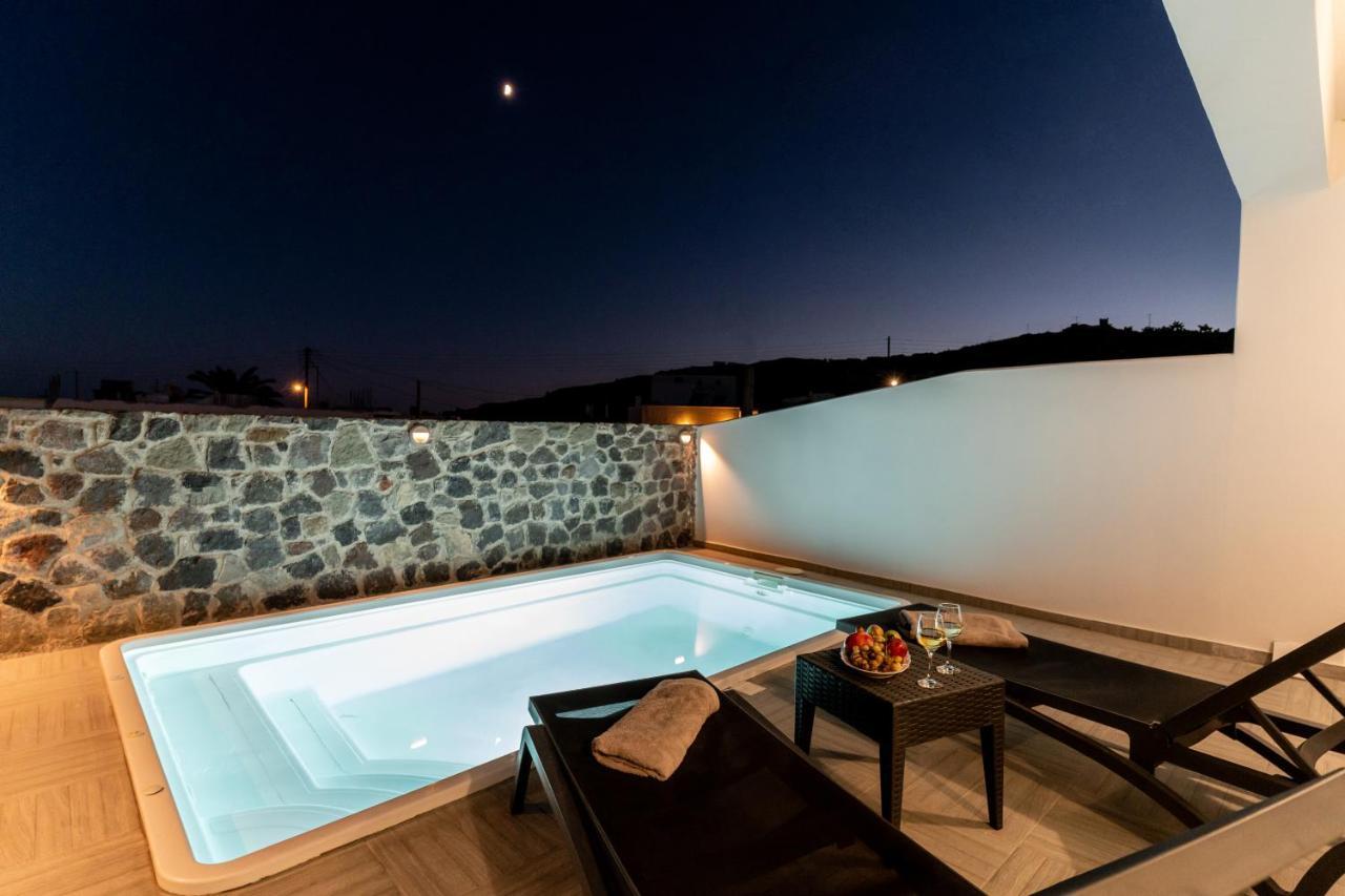 Santorossa Luxury Villas Emporio  Bagian luar foto